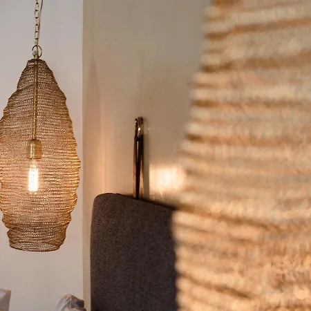 Dear - Living House Couette-café Lisboa