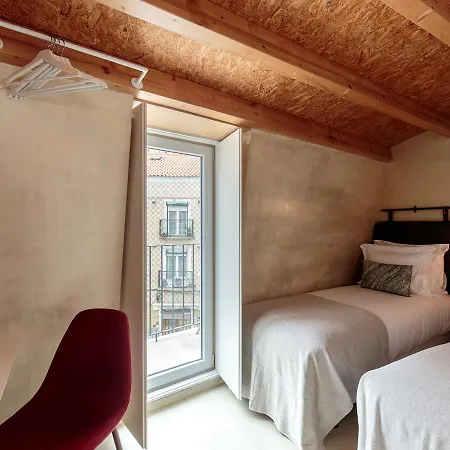 Couette-café Dear - Living House