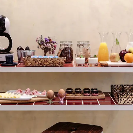 Dear - Living House Couette-café Lisboa